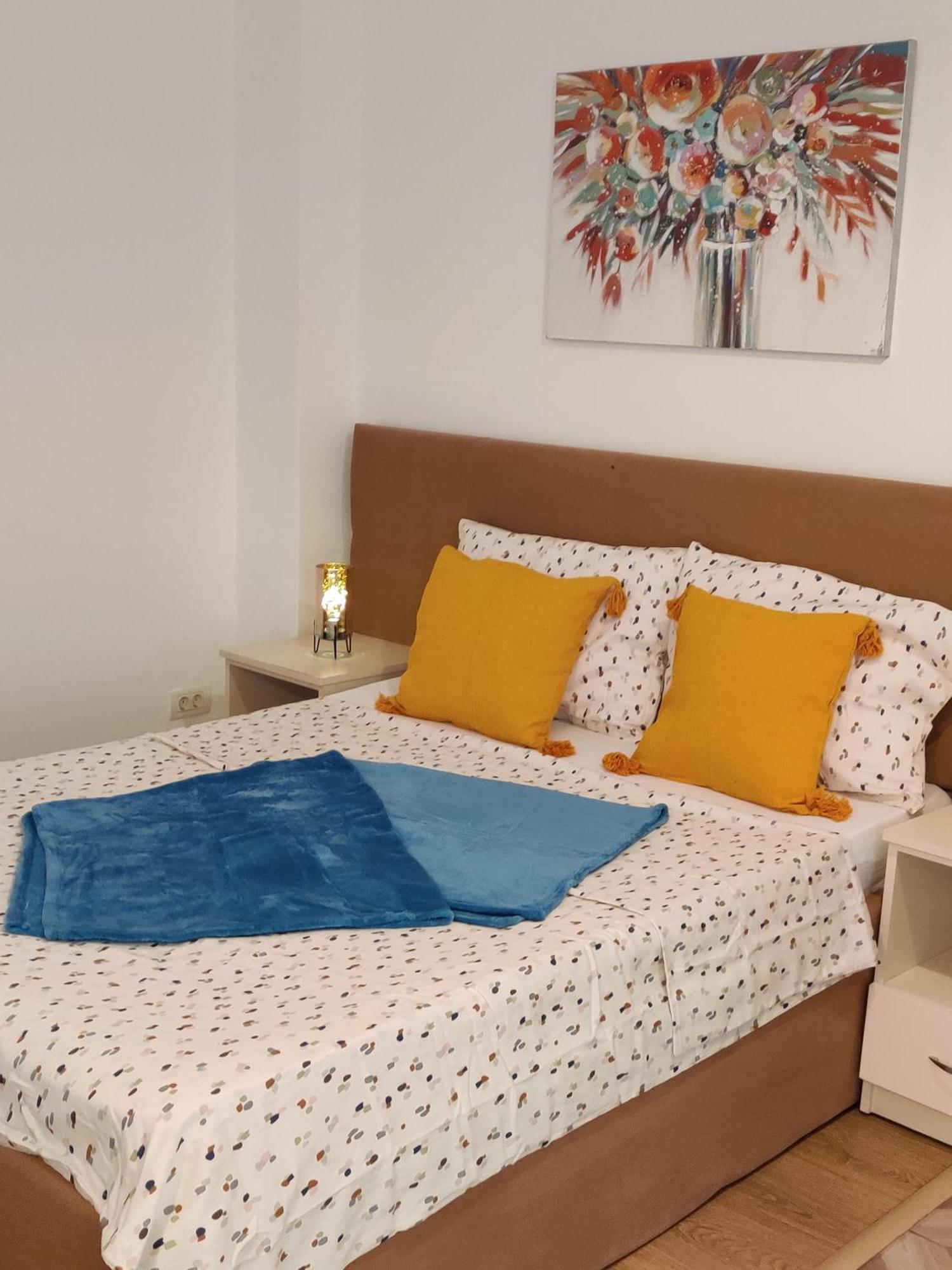 Studio Deluxe Uniri Букурещ Екстериор снимка