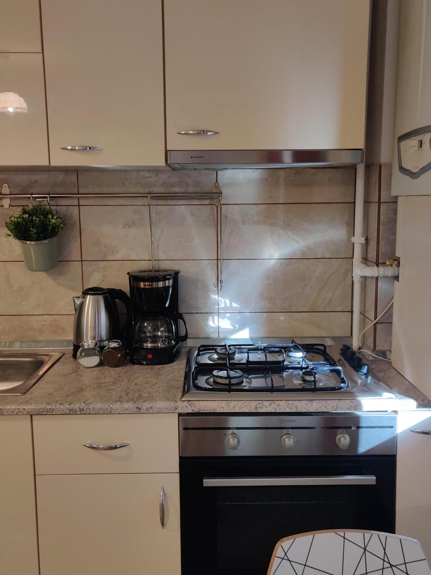 Studio Deluxe Uniri Букурещ Екстериор снимка