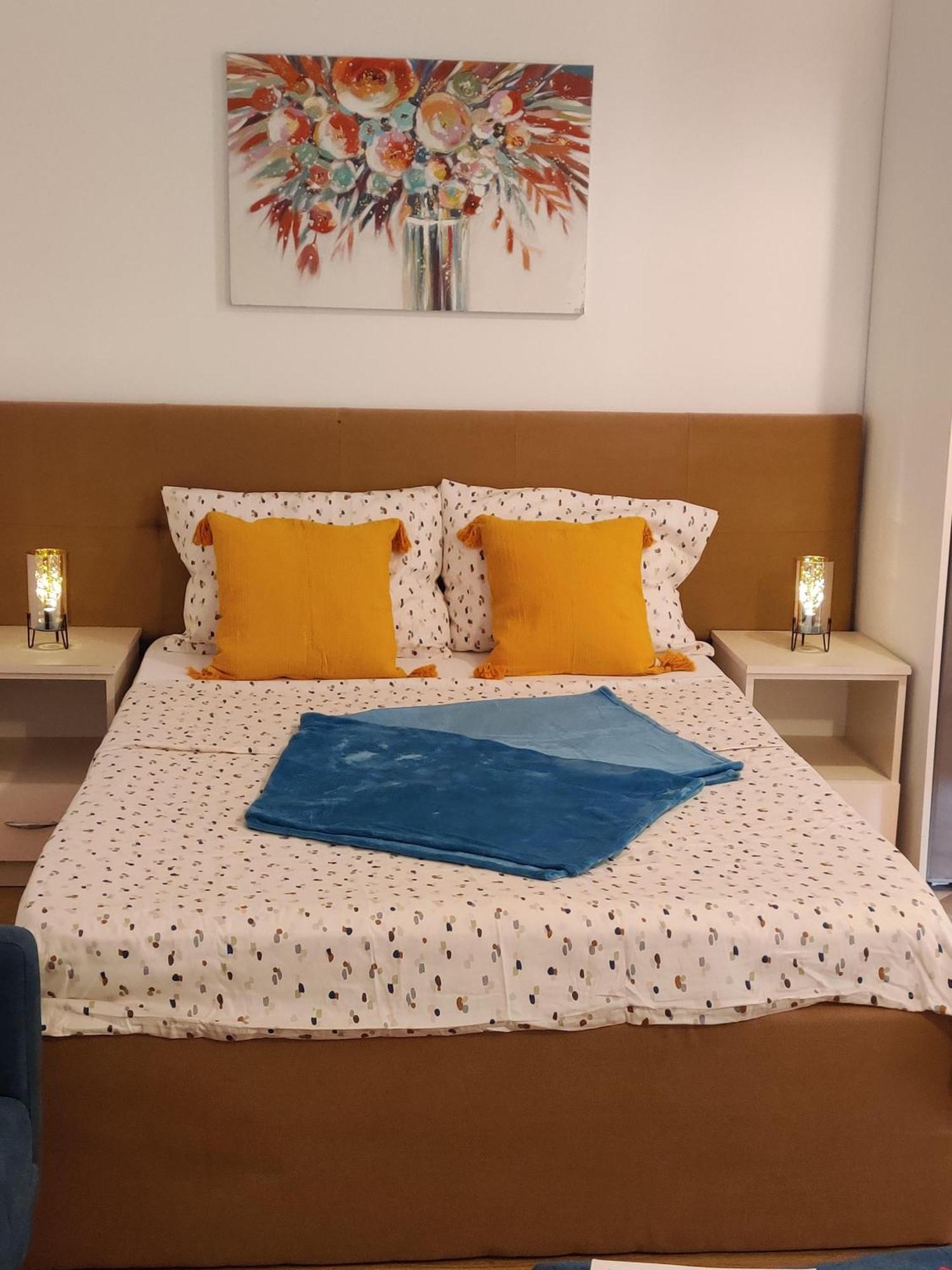Studio Deluxe Uniri Букурещ Екстериор снимка