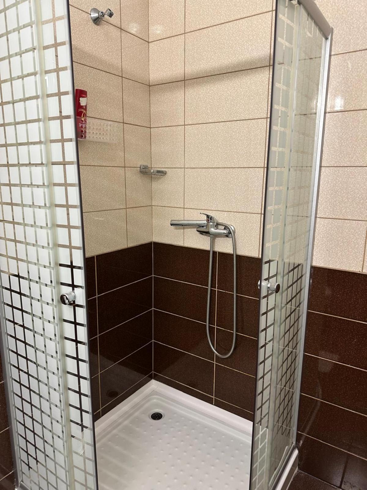 Studio Deluxe Uniri Букурещ Екстериор снимка